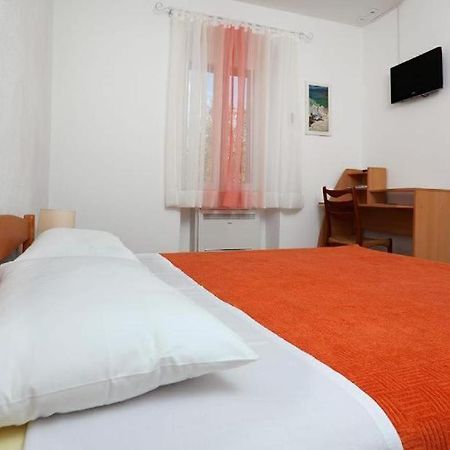 Apartman Bacvice Lägenhet Split Exteriör bild
